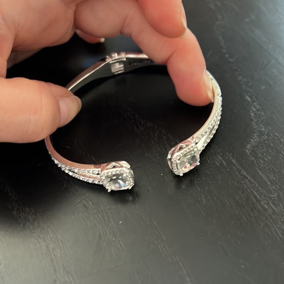 Crystal bracelet Anne Klein - Picture 4 of 6